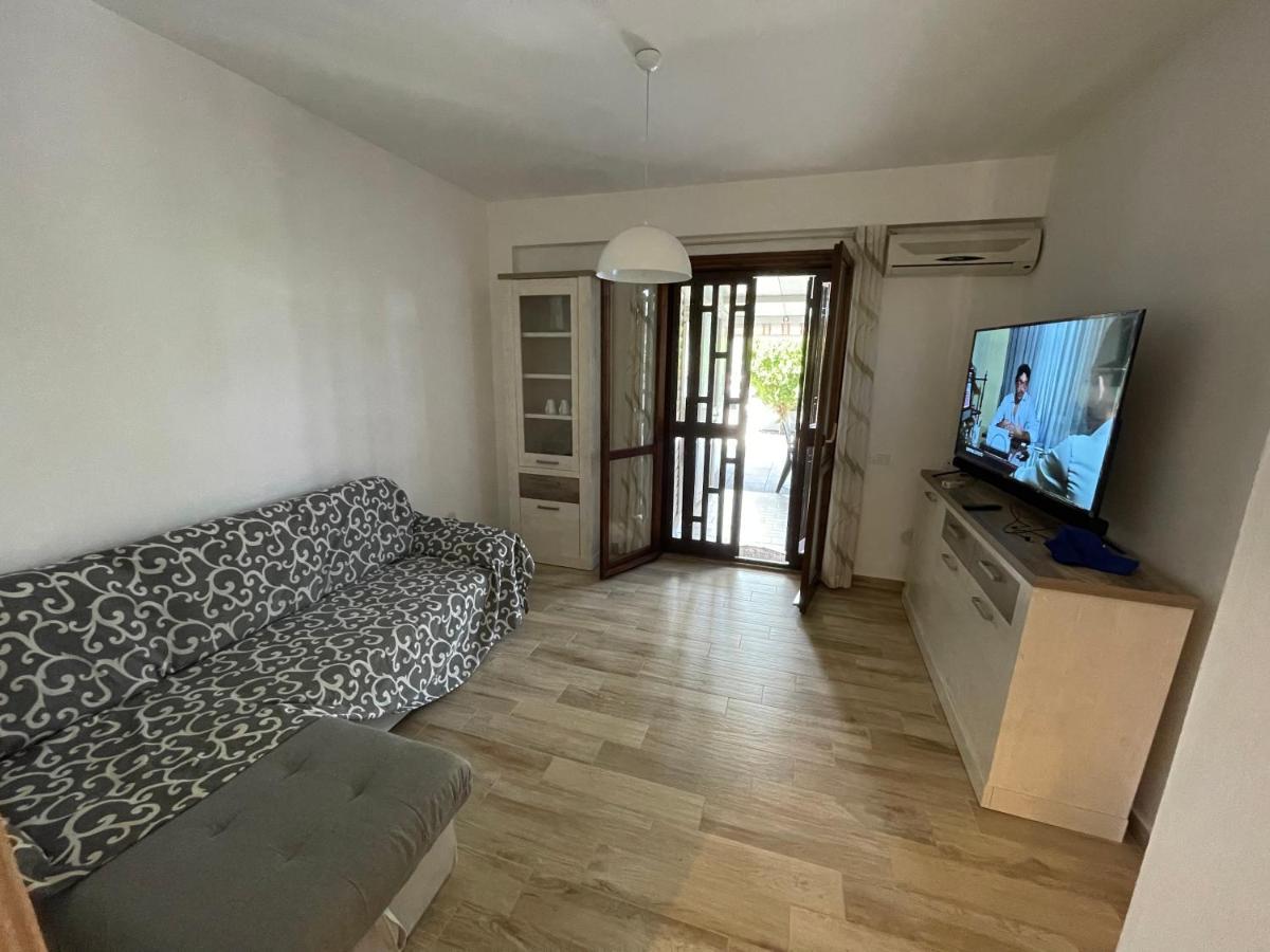 Fondachello Sea House Apartment Mascali Exterior photo